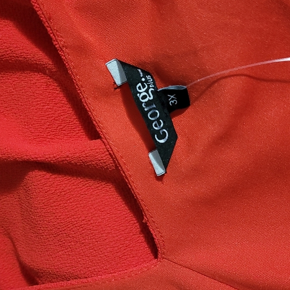 Red dress never worn - Picture 5 of 6